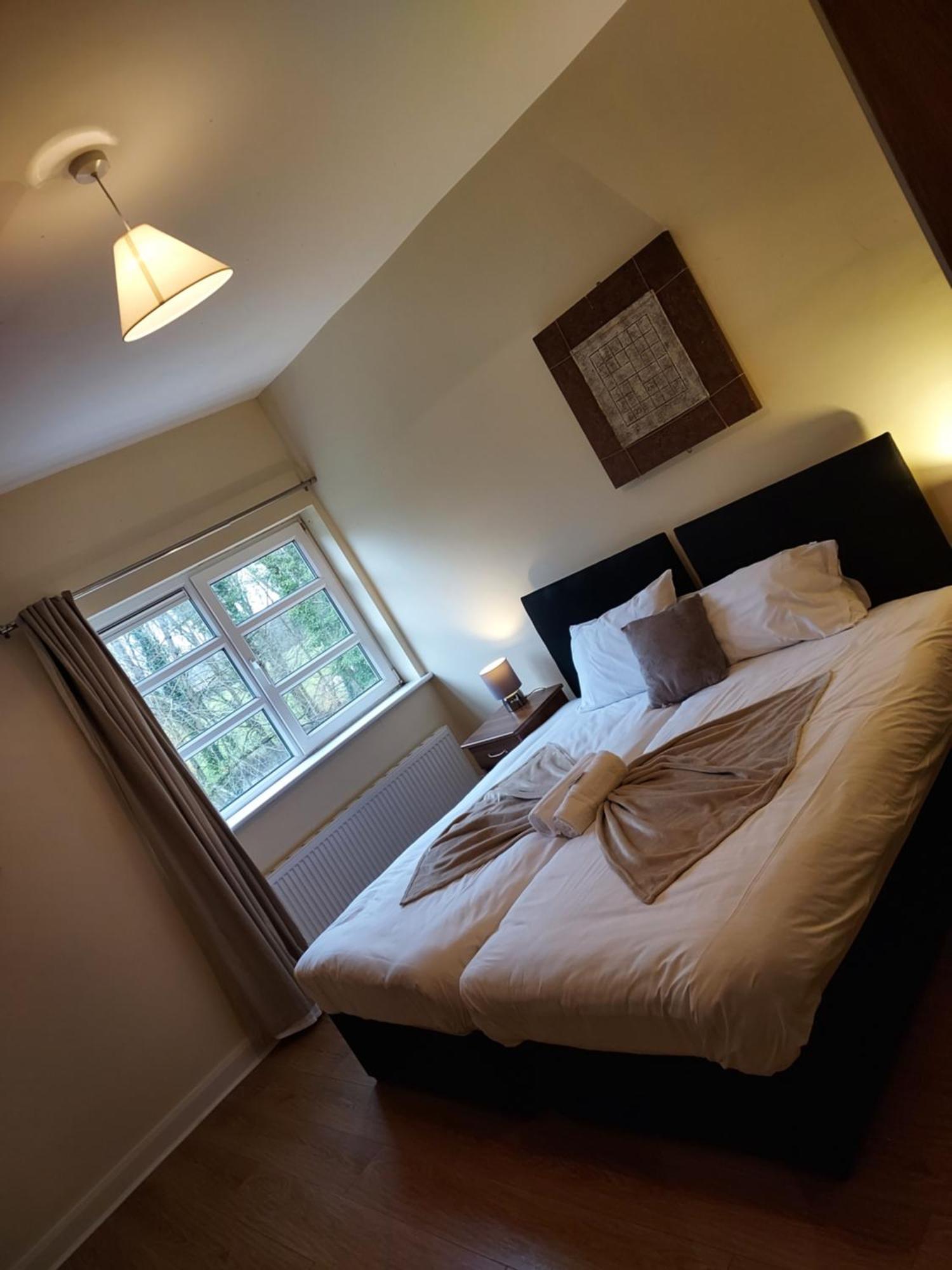 Shannon Oaks Apartments Portumna Room photo