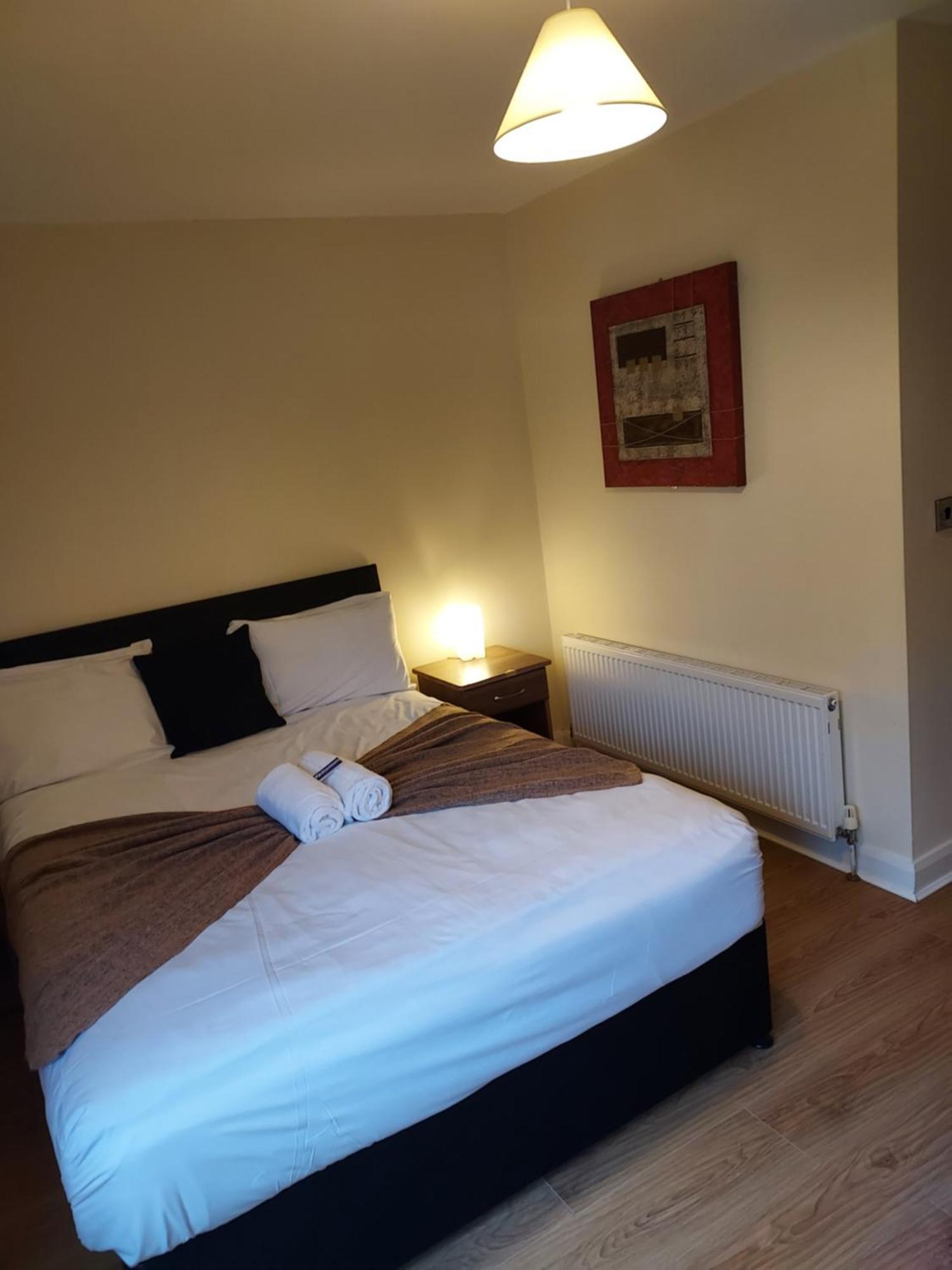 Shannon Oaks Apartments Portumna Room photo